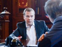 Медведев: не слежу за делом Навального