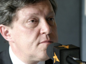 Явлинский хочет обжаловать снятие своей кандидатуры