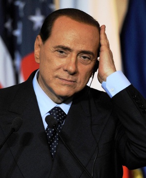 Суд на 2 года лишил Берлускони права занимать госдолжности