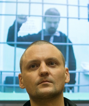 Дело Удальцова и Развозжаева рассмотрят без участия присяжных
