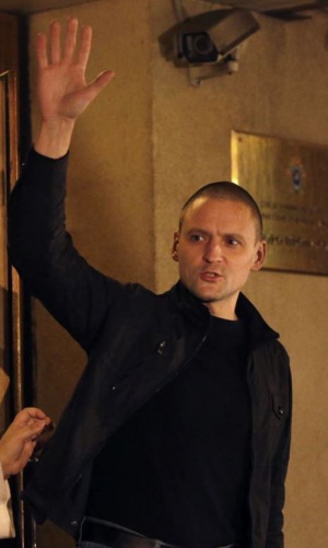 Суд признал законным продление ареста Удальцову