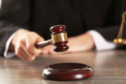 Краснодарского судью обвиняют в получении взятки от полицейских