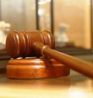 В Госдуме рассмотрят проект о заключении за неявку в суд