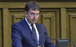 Оперативное правосудие: выступление В.В. Момотова на заседании комиссии Совета Судей