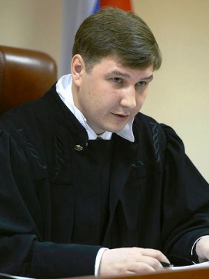 Судья по делу Навального вновь отклонил прошение о своем отводе