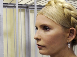 Тимошенко снова не хочет идти в суд