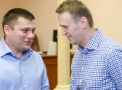Суд заменил Офицерову и Навальному реальный срок условным