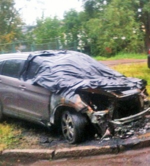 В Ленобласти причиной пожара в автомобиле судьи признан поджог