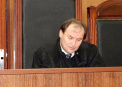 Судью в отставке будут судить за мошенничество