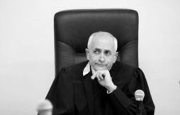 Суд поставил точку в деле покойного экс-судьи, осужденного за взятку