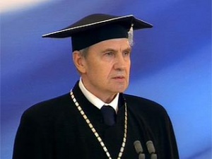 Валерий Зорькин останется на посту главы КС