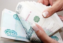 Скрылась экс-судья, подозреваемая в мошенничестве на 40 млн рублей