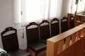 Для омских присяжных купят стулья с 3D-гравировкой на 500 тыс. рублей