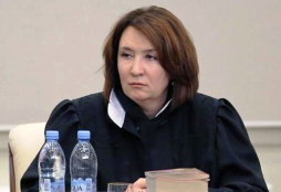 Экс-судья: если у Хахалевой нет юробразования, ее дела могут пересмотреть