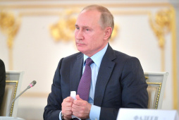 Путин: «На суд нельзя влиять со стороны»