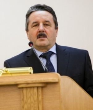 Глава Омского облсуда: «Как судья может работать, если зависим? Уходи в отставку»