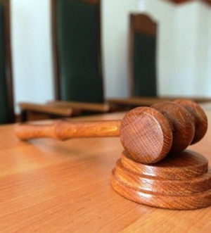 На Урале судьи отказались слушать дело полицейских, обвиняемых в пытках