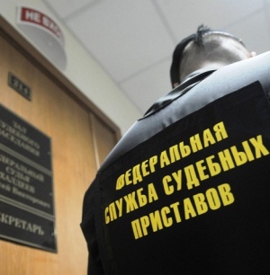 Часть судов в России лишили круглосуточной охраны из-за нехватки средств