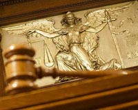 В Саратовском областном суде просят вернуть в  суды социальных педагогов
