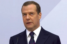 Медведев: «Растет число людей, обращающихся в суд в электронной форме»